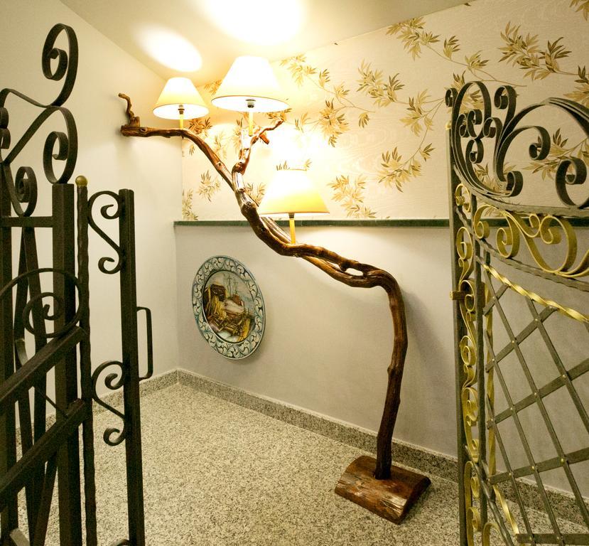Animosa Suites Castiglione De Sicilia Exteriör bild