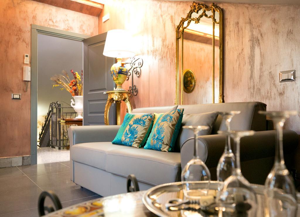 Animosa Suites Castiglione De Sicilia Exteriör bild