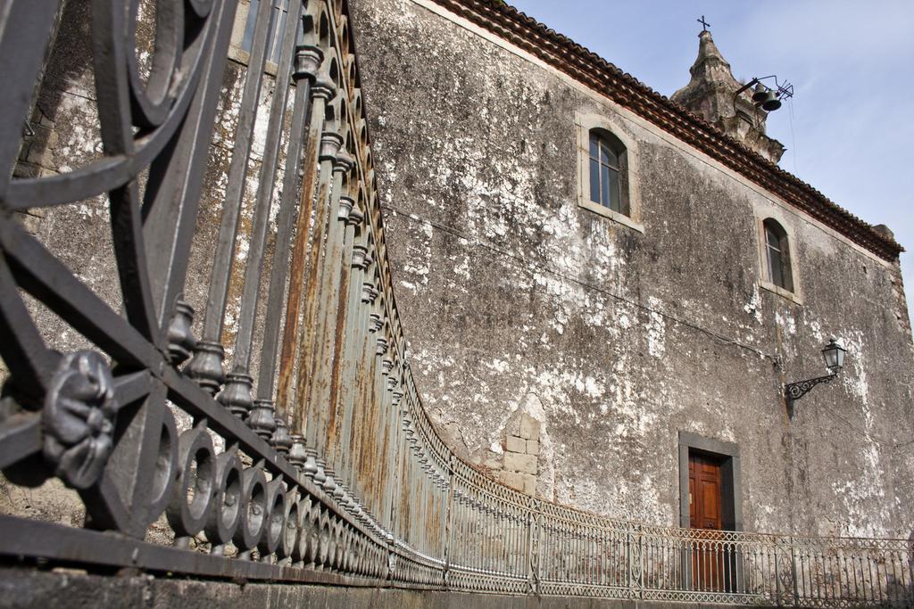 Animosa Suites Castiglione De Sicilia Exteriör bild