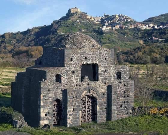 Animosa Suites Castiglione De Sicilia Exteriör bild