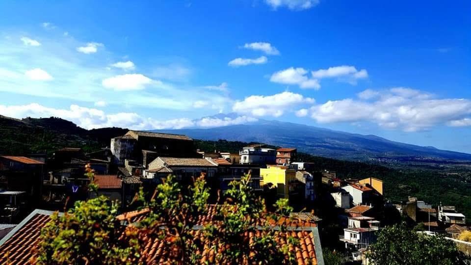 Animosa Suites Castiglione De Sicilia Exteriör bild